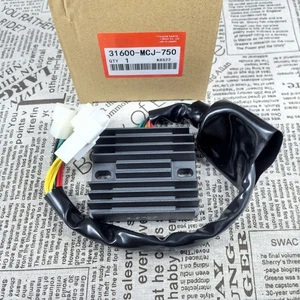 OEM Regulator Rectifier For Honda CBR954 Rr CBR900 Rr 2002 2003 VTX1800C - Picture 1 of 2