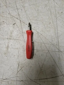 NEW SNAP ON  SDDDMIA Pocket Screwdriver with Reversible Bit Red - Picture 1 of 3