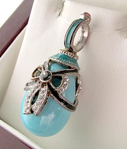 ¡VENTA! ELEGANTE HECHO DE PLATA ESTERLINA CON COLGANTE DE HUEVO RUSO TURQUESA GENUINO - Imagen 1 de 1