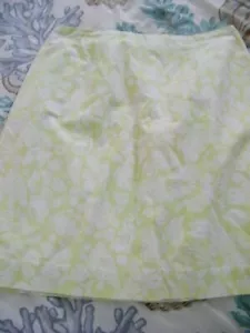 LILLY PULITZER SZ 4 SHORT SKIRT LIME & WHITE NAUTICAL SHELLS TURTLE COTTON/LINED - Picture 1 of 4