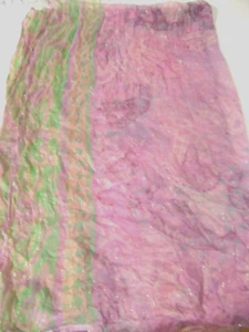 BUFANDA/CHAL MUJER Rosa 40"w x 82" largo - ligero, brillante, suave - Imagen 1 de 3