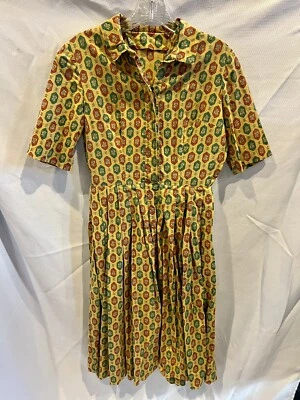 Vintage 50’s 60s Graphic Party Casual Full Pleated Short Sleeve Dress Buttons - Image 1 of 4