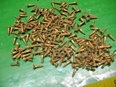 VINTAGE NOS BRASS  PLATED  STEEL WOOD SCREWS 3/8'' OVAL HEAD PHILLIPS (200 +) Cover