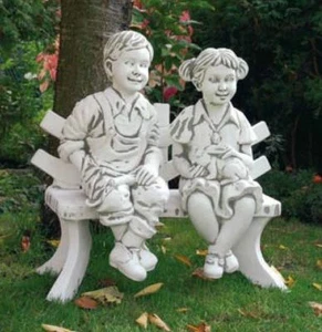 Hänsel und Gretel auf der Bank mit Hase Putten Gartenfiguren Statuen Steinguss - Bild 1 von 1