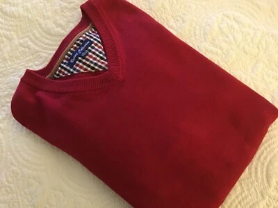 REPORT COLLECTION MEN XL RED V NECK pullover SWEATER EXCELLENT - Image 1 of 4