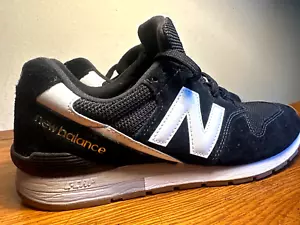 New Balance 996 - Picture 1 of 8