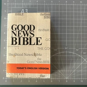 1976 Good News Bible Today's English Version Canadian Bible Society Softcover - Picture 1 of 9