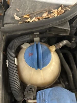 Used Engine Coolant Reservoir fits: 2008 Volkswagen Golf gti  Grade A - Image 1 of 4
