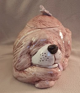 Tarro de galletas LG marrón peludo para perro con mariposa en la parte posterior - Imagen 1 de 6