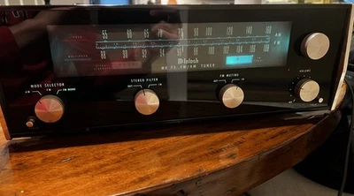 Sintonizador estéreo FM/AM MCINTOSH MR73 modelo estéreo de precisión - COMO ESTÁ - SIN ESTUCHE Foto 1 de 4