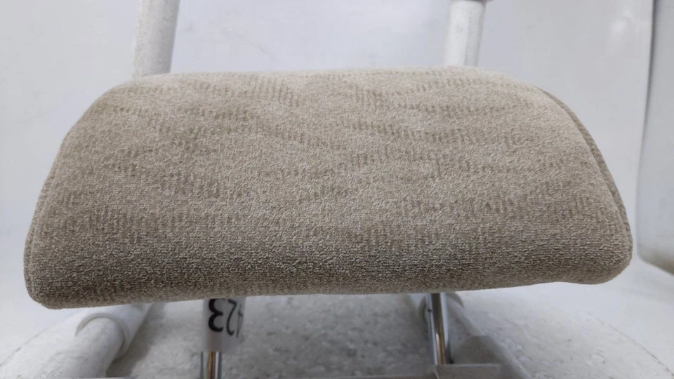 Reposacabezas asiento trasero Kia Magentis 2000-2005 bronceado JXKGN Foto 1 de 4