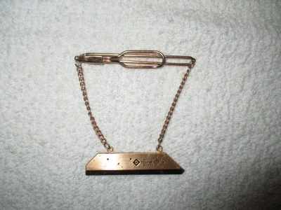 Tractor agrícola Allis Chalmers original arado dorado hoja de bala cadena corbata clip Foto 1 de 3