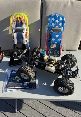 Team Associated MGT 8.0 1/8 Scale Nitro RC Truck mgt - Image 1 of 4