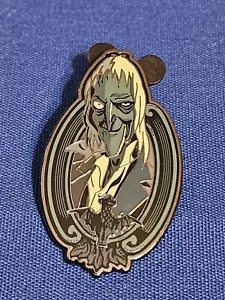 Disneyland Haunted Mansion Collectible Pin,  Butler - Picture 1 of 1