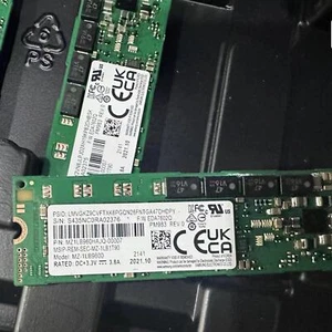 1.92TB PM983 SSD Samsung 110mm M.2 NVMe 22110 PCIe MZ-1LB1T9B MZ1LB1T9HALS-00007 - Afbeelding 1 van 5