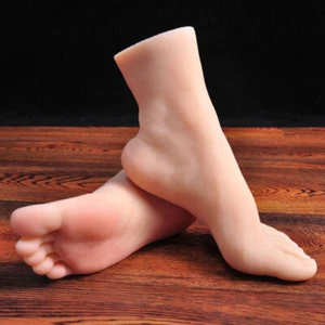Scarpe piedi in silicone 24,5 cm TPE donna piedi display modello manichino realistico - Foto 1 di 15
