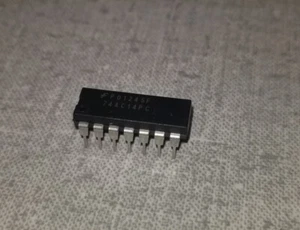 - 25 pieces - FAIRCHILD 74AC14PC 14 Pin HEX Inverter IC **NEW** - Picture 1 of 3