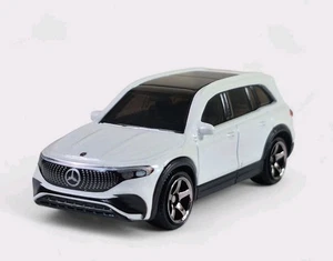 2024 MERCEDES BENZ EQB Diorama Collectible DieCast Model Car 1:64 White LOOSE - Picture 1 of 8