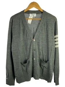 THOM BROWNE. NEW YORK CARDIGAN (DÜNNE HAND) 4 WOLLE GRAU UNI Gebraucht - Bild 1 von 8