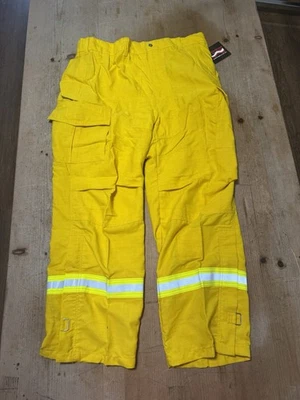 Crew Boss Nomex Wildland Fire Fighting Pants Yellow Reflective 2017 XL-30 AR - Image 1 of 4