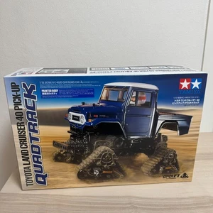TAMIYA No.704 TOYOTA LAND CRUISER 40 PICKUP QUADTRACK Assembly Kit 58704 1/12 RC - Picture 1 of 16