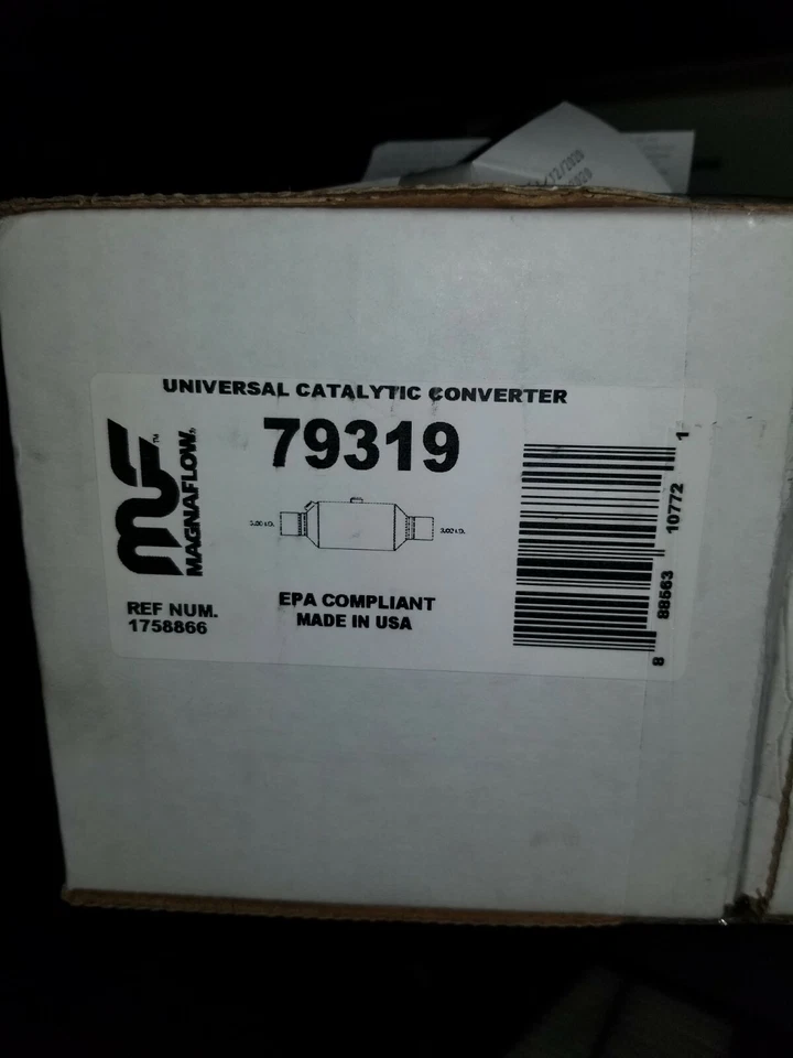 MagnaFlow 79319-AB compatible con Ford F-250 Super Duty 2011 2012 2013 2014 6,2 L V8 FLEX. Foto 1 de 1
