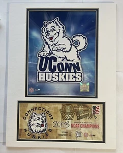 2003 Uconn Women’s Basketball NCAA Champion Poster - Picture 1 of 1