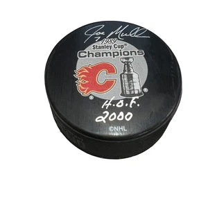 JOE MULLEN Signed Calgary Flames 1989 Stanley Cup Champions Puck - HOF 2000 - Picture 1 of 2