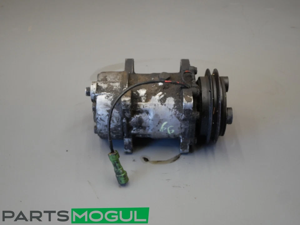 1993-1994 Jaguar Xj6 4.0L AC Compressor Air Conditioning Motor Pulley OEM - Image 1 of 4