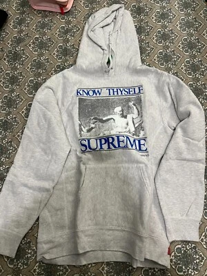 Свитер с капюшоном Supreme Know Thyself God средний размер - Изображение 1 из 4