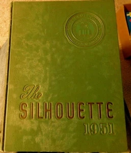Anuario universitario Agnes Scott 1951 - "La silueta" e inauguración de Alston Cl 33 - Imagen 1 de 3