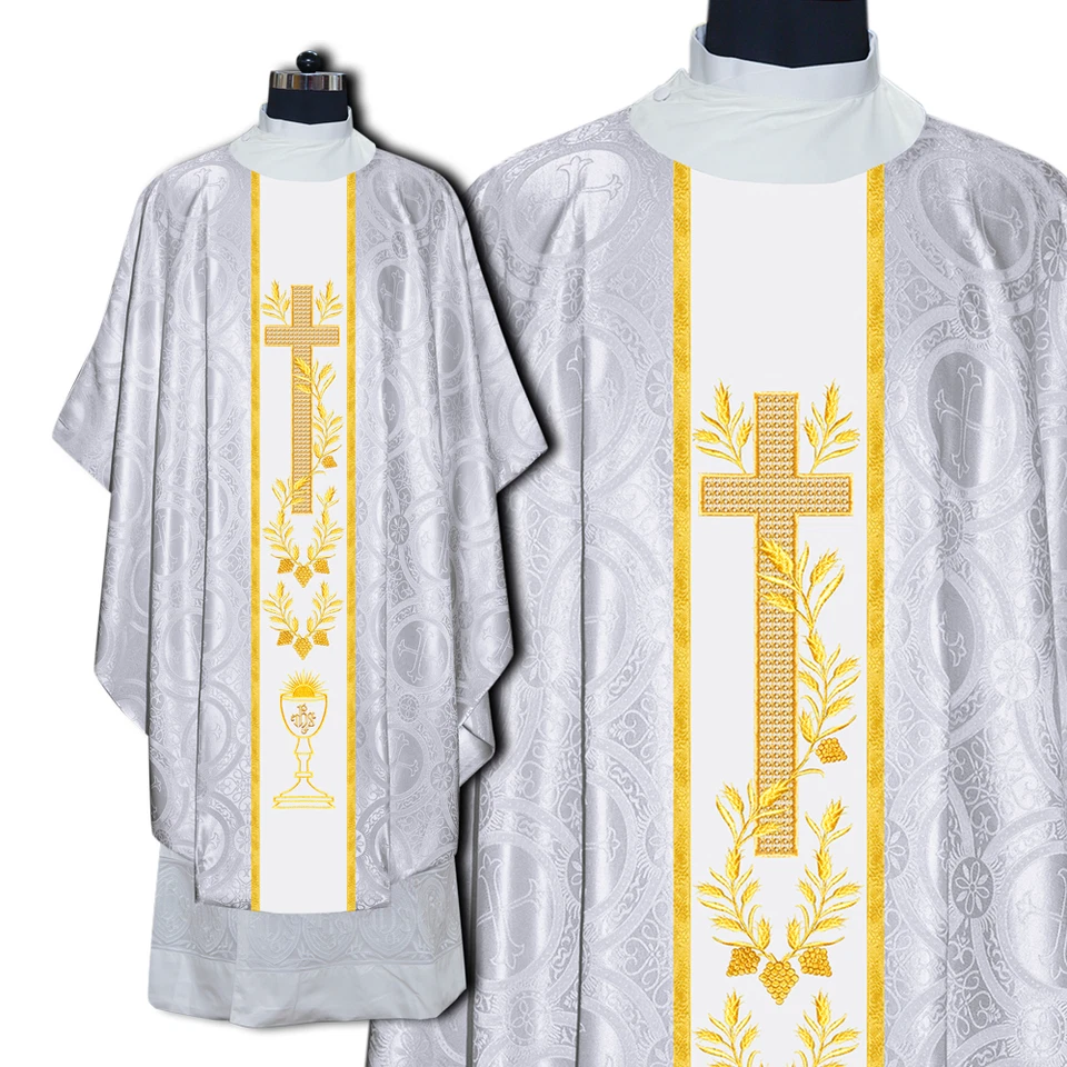 Casulla gótica con motivo de cruz y estola a juego Foto 1 de 1