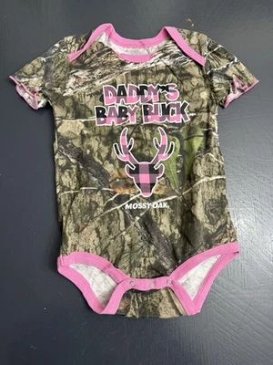 Mossy Oak 18 Month One Piece Camouflage & Pink Plaid Daddy’s Baby Buck NWOT - Image 1 of 4