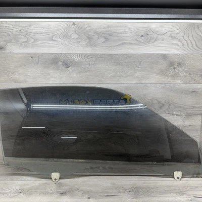 88-91 本田 CRX - 乘客右前 - 门玻璃窗 - 原始设备制造商工厂 #277 — 第 1/4 张图片