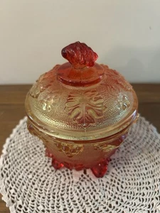 Vtg Jeanette Glass Amberina Flash Grape Theme Footed Candy Dish W/Lid 5.5” X 4.5 - Picture 1 of 11