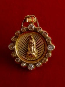 NUOVO 14K oro tondo Vergine Guadalupe Charm, ciondolo 1,0 gr. - Foto 1 di 3
