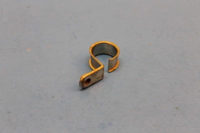 NOS YAMAHA 1969-70 DS6 GUIDE HOLDER PART# 247-15376-00-00 - Image 1 of 4