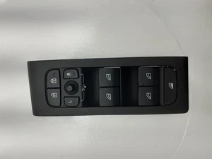 VOLVO XC40 Electric Window Switch 2018-2024 5 Door Estate   - Picture 1 of 8