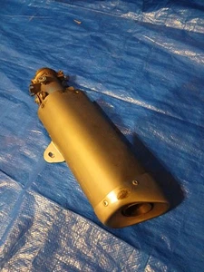 YAMAHA 08 09 Yzf R6 Slip On OEM Muffler - Picture 1 of 3