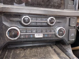 Temperature Control Dual Zone Fits 23 FORD F250SD PICKUP 1251306 - Picture 1 of 12