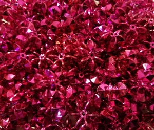 100 Metallic Fuchsia Pink 25mm Starflake Sunburst Plastic Acrylic Craft Beads - Picture 1 of 3