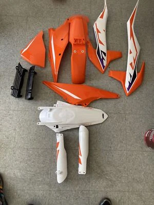 KTM 2023 XCFW EXC 250 350 450 500 Plastics kit + fork guards - Image 1 of 4