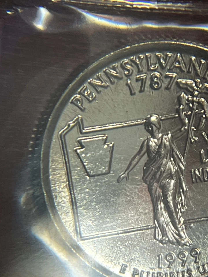 1999 US Mint Philadelphia Uncirculated Coin Set with Pennsylvania Quarter DDR - Image 1 of 4