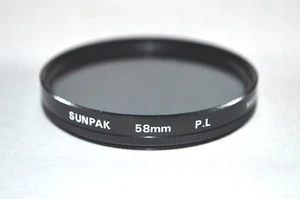 Sunpak 58 mm Polarizer Screw-In Filter Made in Japan (T-170) - Picture 1 of 3