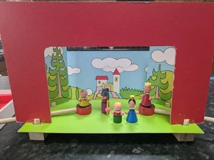 Toia Vintage Magnetic Play Theatre, Made In Czechoslovakia - Picture 1 of 9