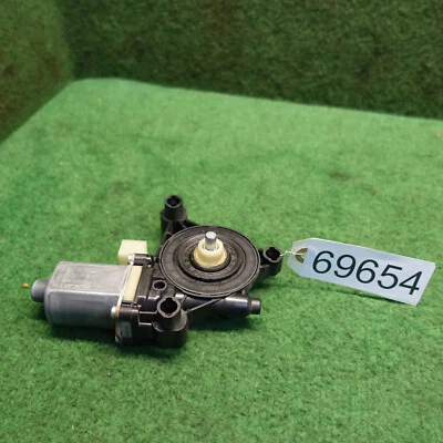 Fensterhebermotor vorn links Seat Leon ST (5FB) 1.4TSI 110KW Bj.2015 - Bild 1 von 4