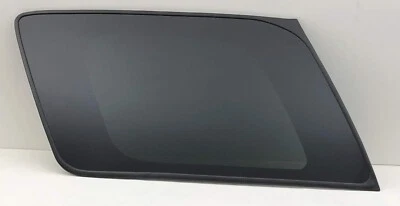 Vidrio de cuarto de ventana lateral izquierdo/conductor con pegamento para GMC Yukon/Chevy Tahoe 2000-2006 Foto 1 de 4