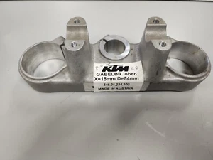 KTM Top Triple Clamp 1994-1995 250/300 SX/MXC/EXC #546.01.034.100 - Picture 1 of 1
