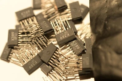 A mached pair  (2pc) TOSHIBA Original 2SK389GR Dual J-FET for Audio AMP - image 1 of 3