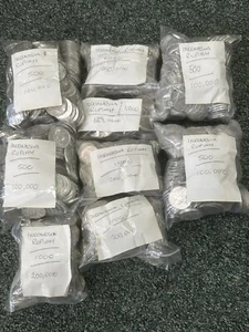Lote a granel de 1.329.000 rupias del Banco de Indonesia en monedas - 6,7 kg - Imagen 1 de 1